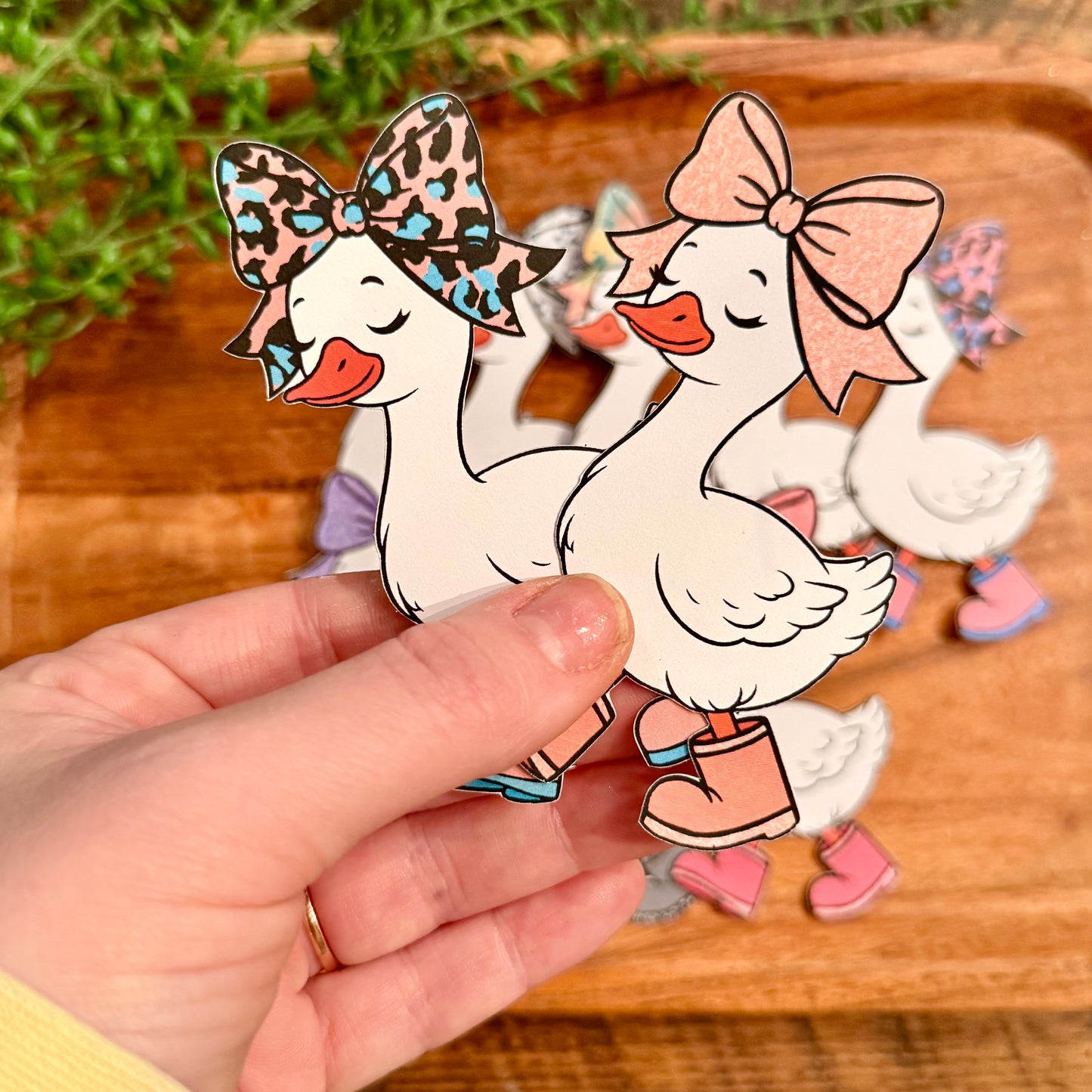 Sweet Duck with Bow CARDSTOCK